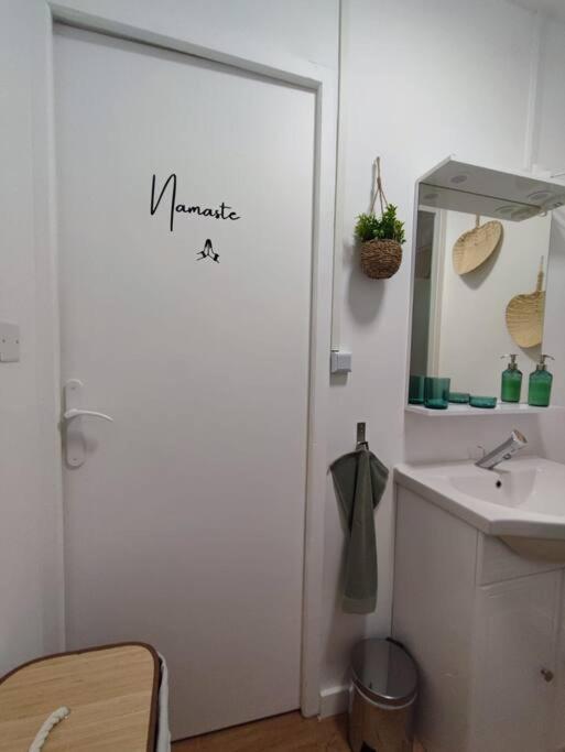 شقة Namaste Studio By T&L Denain المظهر الخارجي الصورة